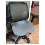 (TX) Rolling Office Chair w/ Arms