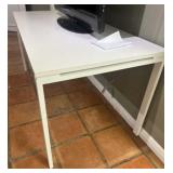 (TX) (4) White Tables