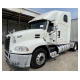 (TX) 2014 Mack Pinnacle CXU613 - Diesel