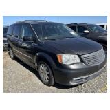 (CA) 2016 Chrysler Town and Country
