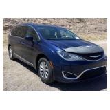 (AZ) 2017 Chrysler Pacifica Touring