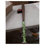 Miken 2020 Freak PRIMO Balanced ASA Slowpitch Softball Bat, 14 inch Barrel Length, 27 oz