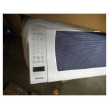 Panasonic Genius Sensor 2.2 Cu. Ft. 1250W Countertop Microwave Oven with Inverter Technology