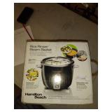 Hamilton Beach Rice Cooker & Food Steamer, 16 Cups Cooked (8 Uncooked), With Steam & Rinse Basket, Black (37517)