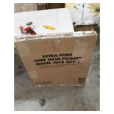 North States MyPet 50" Petgate Beige North States MyPet 50" Petgate Beige