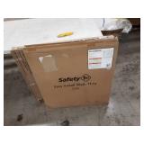 Safety 1st - Easy Install Walk-Through Gate - White Safety 1st - Easy Install Walk-Through Gate - White