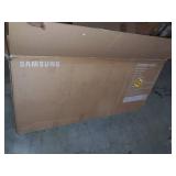 Samsung - HW-Q900A 7.1.2ch Soundbar with Dolby Atmos - Black Samsung - HW-Q900A 7.1.2ch Soundbar with Dolby Atmos - Black