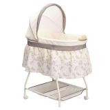 Delta Children Deluxe Sweet Beginnings Bassinet, Falling Leaves