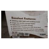 Delta Children Deluxe Sweet Beginnings Bassinet, Falling Leaves