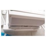 MIDEA MAW06R1BWT Window Air Conditioner 6000 BTU Easycool AC (Cooling, Dehumidifier and Fan Functions) for Rooms up to 250 Sq, ft. with Remote Control, 6,000, White