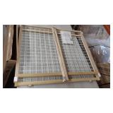 North States NS4615 Wide Wire Mesh Gate