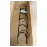 5 Bottle Metal Wine Wall Rack