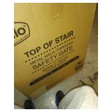 Regalo Extra Tall and Wide 2-in-1 Stairway and Hallway Wall Mounted Baby Gate, Bonus Kit, Includes Banister and Wall Mounting Kit