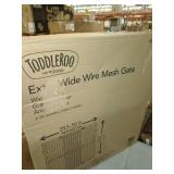 North States NS4615 Wide Wire Mesh Gate