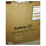 Safety 1st - Easy Install Auto-Close Gate - White