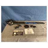 CASCADE MOUNTAIN TECH QUICK LOCK and TWIST LOCK TREKKING POLES