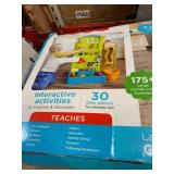 Fisher-Price - Garden to Kitchen, interactive farm-to-kitchen playset for toddlers with music, lights and learning content - multi