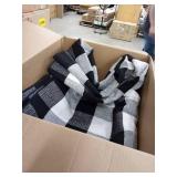 thank you black and white Checker rug 8x8ft