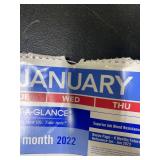 AT A GLANCE Monthly Wall Calendar