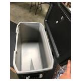 Coleman 100 Can Cooler