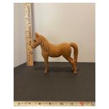 Wood horse/Small vase