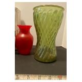 Candy dish-Norman Rockwell coffee cups,4 in package 1 extra-green vase