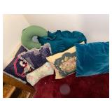 Throw pillows 1