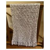 Scarves/ miscellaneous linen