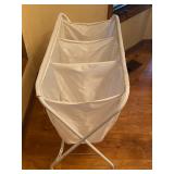 Laundry sorter