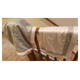 King size comforter w/ pillows and shams
