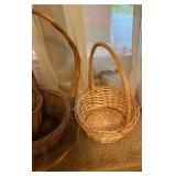 Wicker baskets, cornucopia, condiment holder
