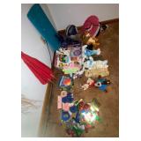 Miscellaneous holiday decor/wall decor, stuffed animals, tote included
