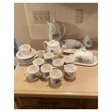 28 piece Sylvan Tea Set.