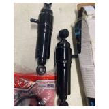 Set of Struts + Air Hose Kit