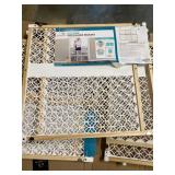 Summer Secure Pressure Mount Wood & Plastic Gates