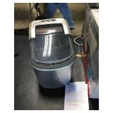 Frigidaire Compact Ice Maker