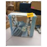 quilt set kind turquoise blue