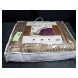 Superior Stripe Down Alternative Blanket, Full/Queen Bedding