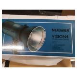 Neewer Vision 4 Spotlight, Lithium Battery Powered