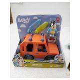 miscellaneous box see photos for contents