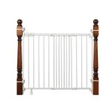 Summer Infant 27903Z Banister & Stair Safety Gate with Extra Wide Door, Metal, 31" - 46", White, 31-46"