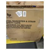 Summer Infant 27903Z Banister & Stair Safety Gate with Extra Wide Door, Metal, 31" - 46", White, 31-46"