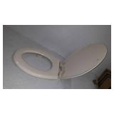 Mayfair 847SLOW 006 Kendall Slow-Close, Removable Enameled Wood Toilet Seat that will Never Loosen, 1 Pack Round - Premium Hinge, Bone