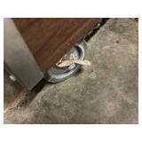 Iced buffet 44 x 24 with sneeze guard