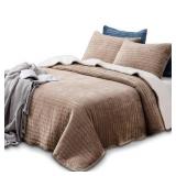 Kasentex Plush Poly Velvet Lavish Design Quilt Set with Reversible Shu Velveteen Sherpa - Luxurious Bedding Soft & Warm Comforter Machine Washable Bedspread, Queen + 2 Shams, Taupe Brown