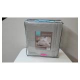 Urban Habitat Camden Cotton Chenille Duvet Cover Set- Retail:$103.49