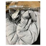 Gray reversible comforter - Queen