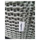 Amazon Basics Chunky-Knit Foam Floor Pouf Ottoman