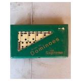 Dominos