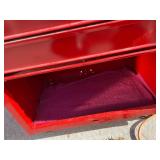 Husky rolling tool cabinet